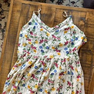 Old Navy floral spaghetti strap midi dress